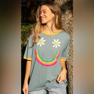 New Natural Life Ringer Tee Size Medium